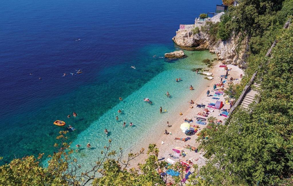 Ferienwohnung Mit Pool Kroatien Mit Meerblick Und Pool 洛夫兰 外观 照片