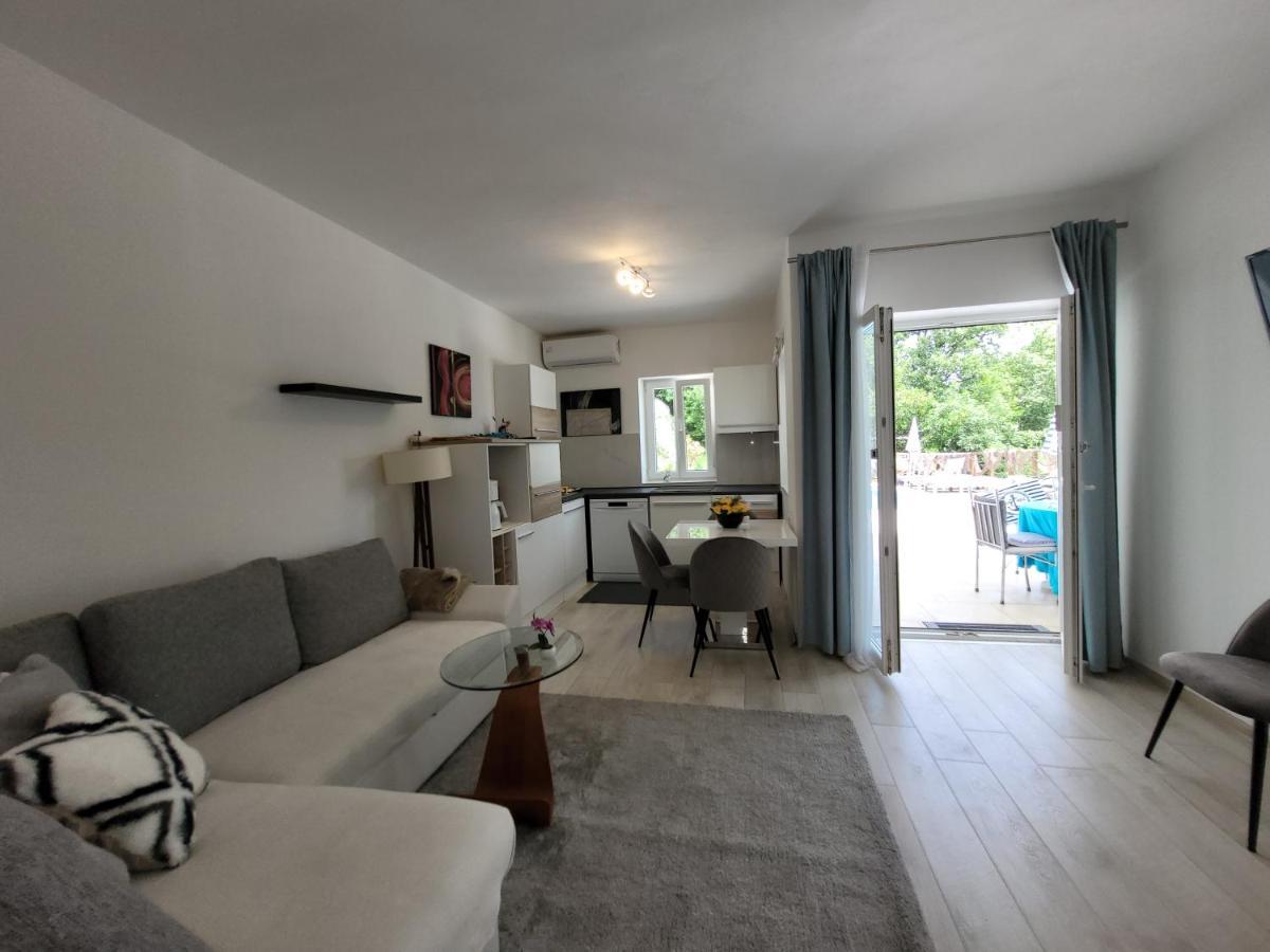 Ferienwohnung Mit Pool Kroatien Mit Meerblick Und Pool 洛夫兰 外观 照片
